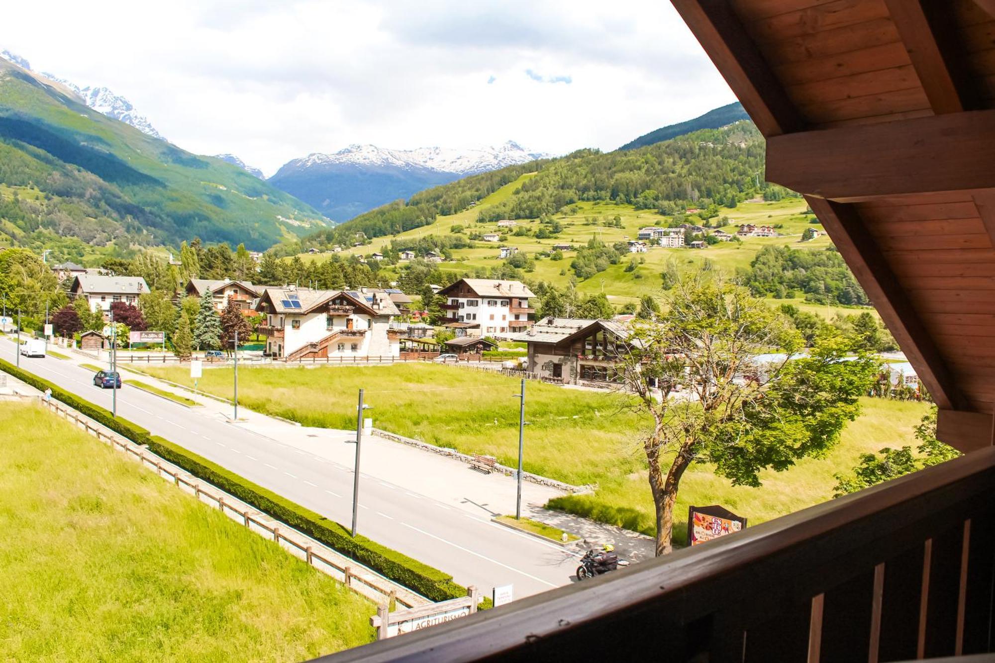 Appartamenti Serena Bormio Luaran gambar