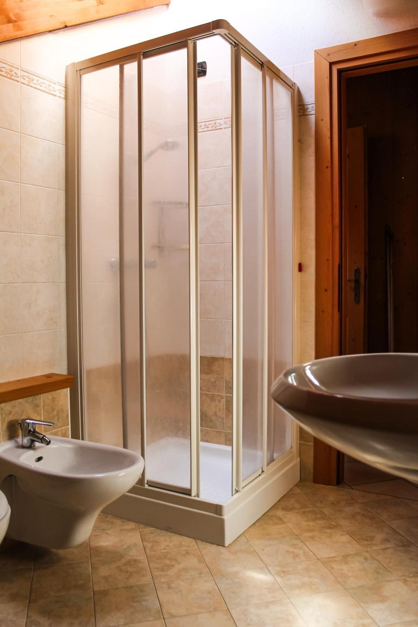 Appartamenti Serena Bormio Luaran gambar